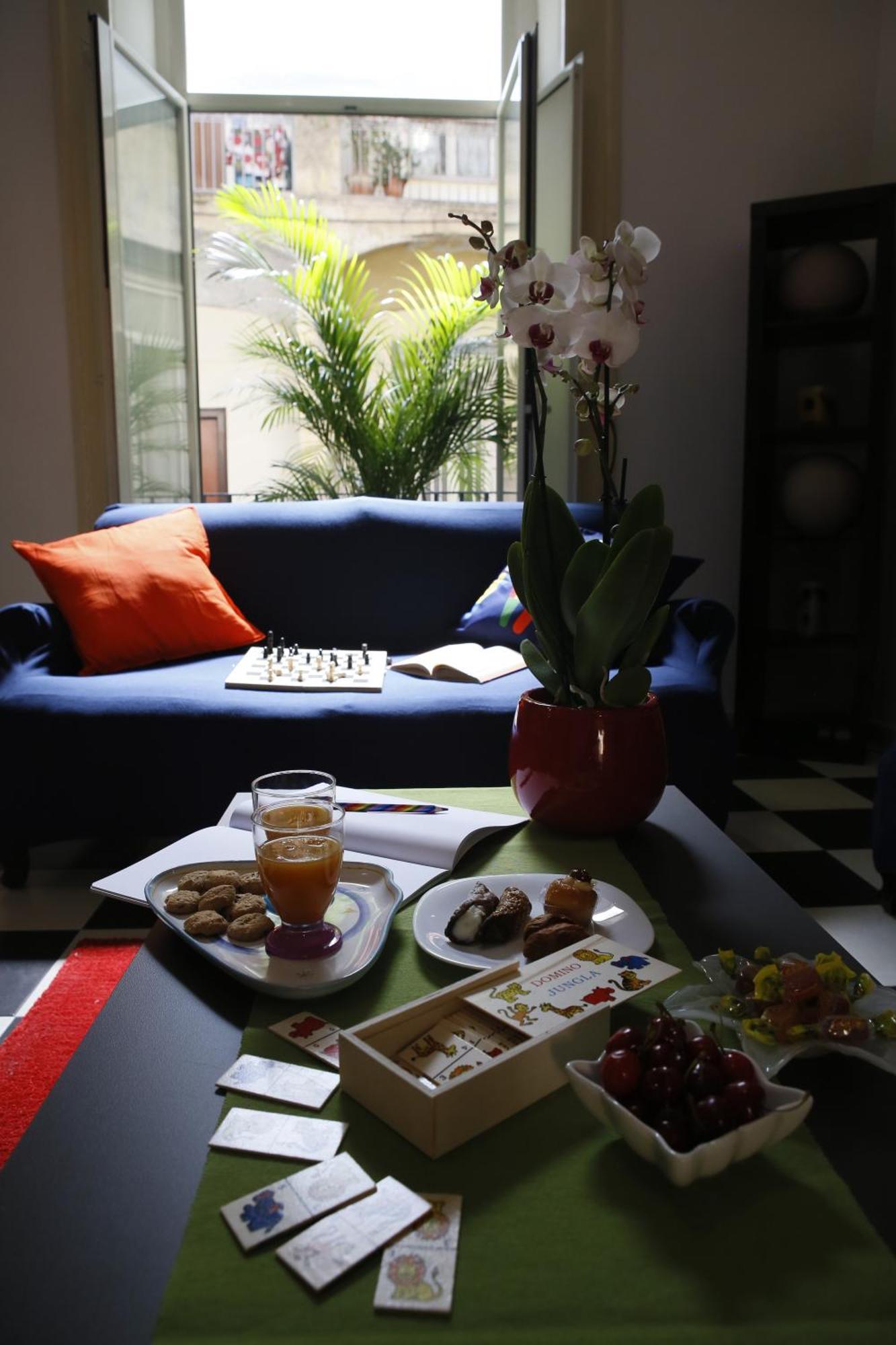 Mb Napoles Intera Casa Apartment Luaran gambar