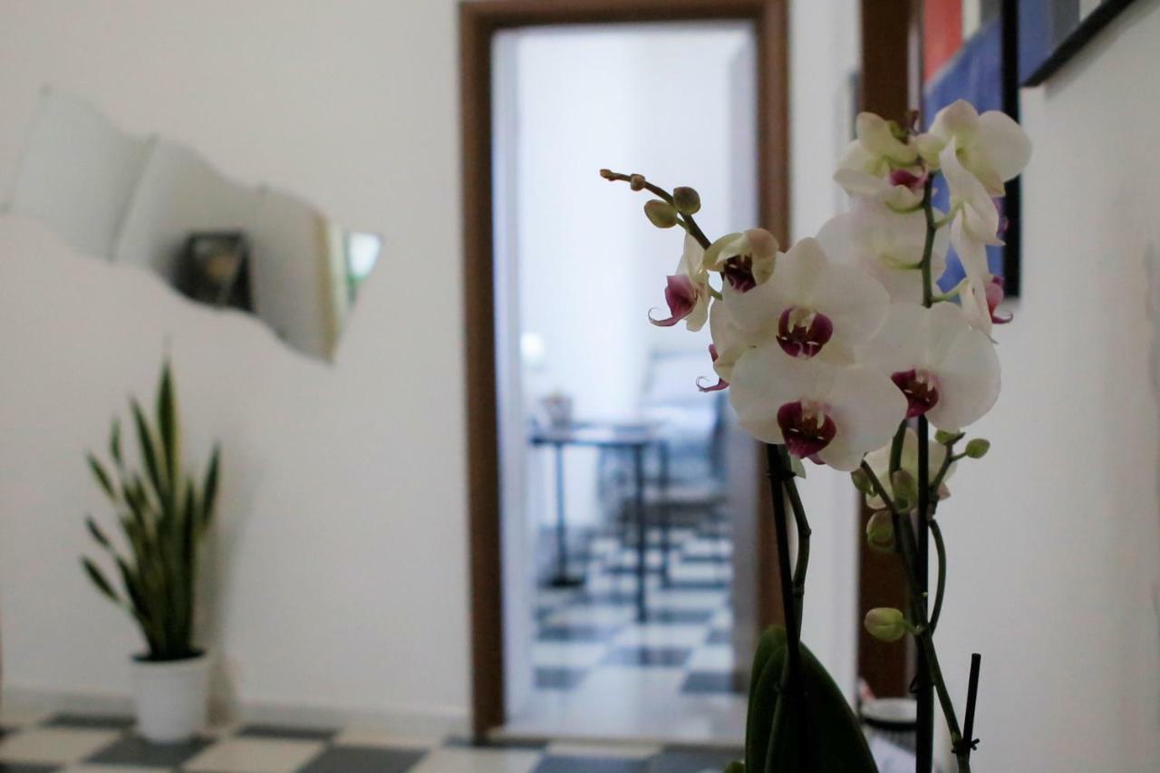 Mb Napoles Intera Casa Apartment Luaran gambar